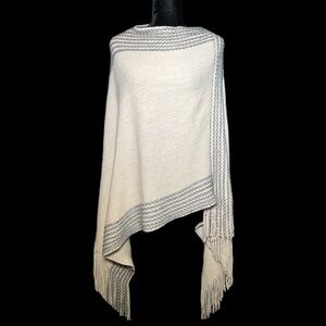 I Love Bijou - Cream/Gray Asymmetrical Fringe Poncho